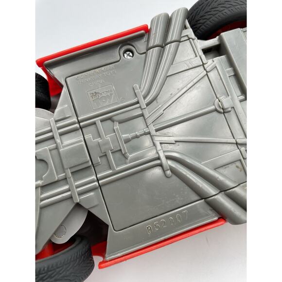 RADIO CONTROL Disney Pixar Cars Lightning Mcqueen TYCO R/C CAR ONLY - Picture 7 of 8